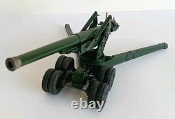 Britains 155mm Gun. Original Box with accessories. 1950s
