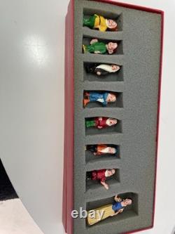 Britains 1654 1930's led Snow White & 7 Dwarfs In Presentation Box