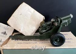 Britains 1725 4.5 Howitzer. VN Mint In Box c/w Packing, Shells & Leaflet