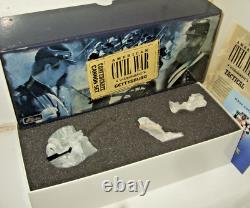 Britains 17393 ACW Range, Confederate Cannon Set with Gun & 2 Crew in 132 Scale