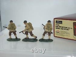 Britains 17494 Us Army 1st Division Tank Support Big Red One Soldier Team Set