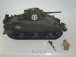 Britains 17496b Us Army Forces Sherman Mkiv Military Tank Vehicle + Commander