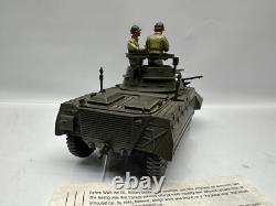 Britains 17585 Us Army Light Armoured Scout Car Vehicle + Crew 1/32