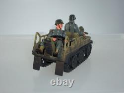 Britains 17586 German Army Infantry Normandy Kettengrad Military Vehicle + Crew