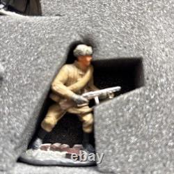 Britains 17603 Russian Red Army Infantry Rifle Squad Firing Stalingrad Set