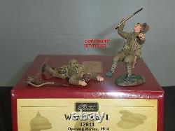 Britains 17914 British Royal Fusiliers Wounded + Dead Metal Toy Soldier Set