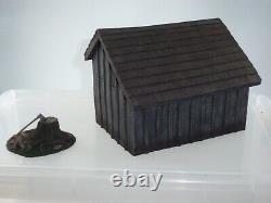 Britains 17918 Acw Valley Series Wood Shed Building With Tree Stump + Axe