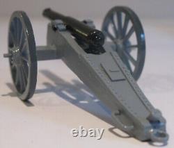 Britains 1/32 8898 Royal Navy Field Gun Landing Party 11 Piece Set