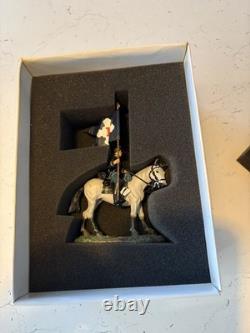 Britains 31073 the chosen ground command set 2 1st corps flagbearer mounted