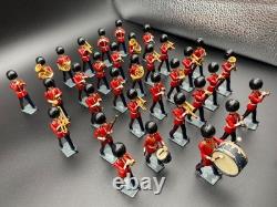 Britains 33 Grenadier Guards Soldiers Bandsmen Bands Men Metal / Lead