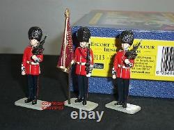 Britains 40113 Irish Guards Escort To The Colour Metal Toy Soldier Figure Set