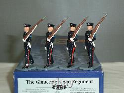 Britains 40275 British Gloucestershire Regiment Metal Toy Soldier Figure Set