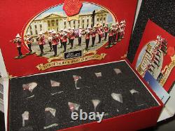 Britains 40293 21 Piece Band of Royal Marine Light Infantry in Luxury Box in 54m