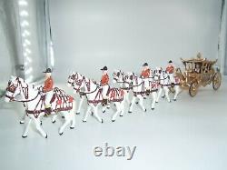 Britains 40295 Queen Elizabeth In Golden Jubilee Horse Drawn Coronation Coach