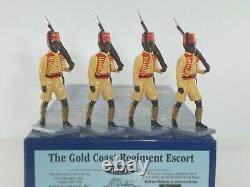 Britains 40312 Collectors Club Gold Coast Ghana Regiment Escort Toy Soldier Set