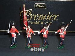 Britains 41037 World War One Coldstream Guards Colour Party Toy Soldier Set