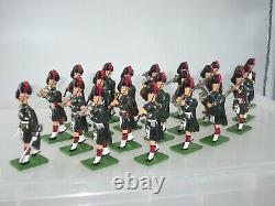 Britains 41103 Blackwatch Regiment Limited Edition 21 Piece Soldier Band