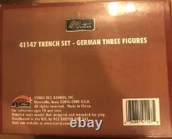 Britains 41147 Trench Set German Behind The Trenches Three Figures Boxed