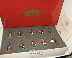 Britains 41150 20 Piece, The Pipes & Drums of Royal Scots in 2 Tier Box in 54mm