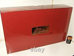 Britains 41150 20 Piece, The Pipes & Drums of Royal Scots in 2 Tier Box in 54mm