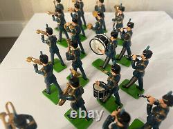 Britains 41151 The Royal Air Force Band 21 Figure Set Limited Edition of 1000