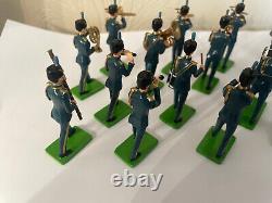 Britains 41151 The Royal Air Force Band 21 Figure Set Limited Edition of 1000