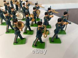 Britains 41151 The Royal Air Force Band 21 Figure Set Limited Edition of 1000