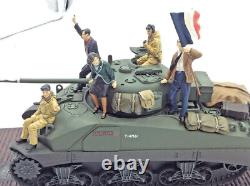 Britains 41165 VE Day in Europe, British Sherman with Liberated People in 132