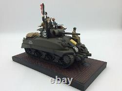 Britains 41166 VE Day Set American Tank with hedgecutter, 5 Figures damaged