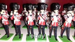 Britains 41175 2006 Grenadier Guards Drum Fife Band 17 Pieces132 metal boxd S7
