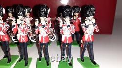 Britains 41175 2006 Grenadier Guards Drum Fife Band 17 Pieces132 metal boxd S7