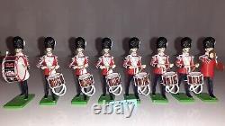 Britains 41175 2006 Grenadier Guards Drum Fife Band 17 Pieces132 metal boxd S7