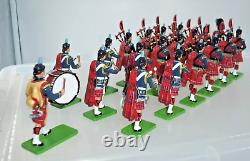 Britains 43041 RAF (Leuchars) 20 Piece Pipes & Drums Auxillary Band Set in 54mm