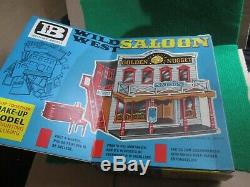 Britains 4726 Wild West Building Series Make-up Model Saloon (mint In Box)