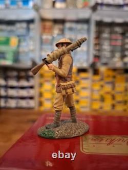 Britains 50046c Ww1 British Lewis Gunner Walking Collectors Club Soldier Figure