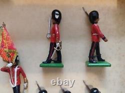 Britains 5186 British Welsh Guards Limited Edition Metal Toy Soldier Figure Set