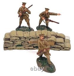 Britains 54mm 17648 British 4th Btn 1st Royal Fusiliers Firing Line 2 With Bar