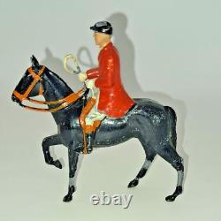 Britains 54mm cast lead hunt figures Set 1446 The Meet