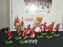 Britains 5803 Duke Of Wellingtons Regiment Metal Toy Soldier Figure Set