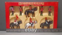 Britains 7218 Her Majesty Queen Elizabeth Hand Painted Diecast 8 Piece 132