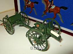 Britains 8825 Gun Team, Royal Horse Artillery, Kings Troop, in Fitted Box in 54mm