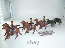 Britains 8825 Kings Troop Royal Horse Artillery Gun Team Metal Toy Soldier Set