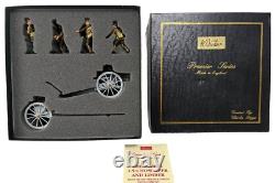 Britains 8912 WW1 Premier 4.5 Inch Howitzer Limber 4 Man Khaki Detachment 54mm