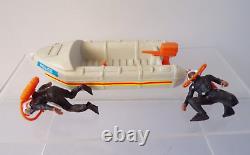 Britains 9692 Police Frogman Dinghy Rare Detail Model