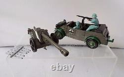 Britains 9788 Army Group Kubelwagen & German Field Gun WW2 Soldiers 1.32 Deetail