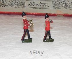 Britains BAND OF THE LINE No. 27 moving arms world's armies