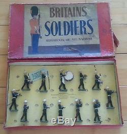 Britains Band of the Royal Marines (set 1291) 12 pieces Roan Box