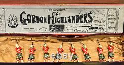 Britains Boxed Set 118 Gordon Highlanders Firing. Pre War c1930
