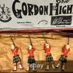Britains Boxed Set 118 Gordon Highlanders Firing. Pre War c1930