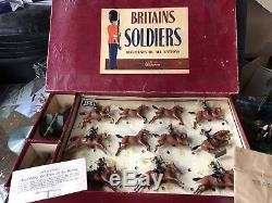 Britains Boxed Set 9419 Royal Horse Artillery @ The Gallop. Post War